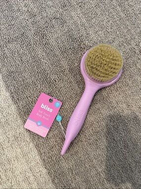 NWT Bliss Soft Touch Body Brush